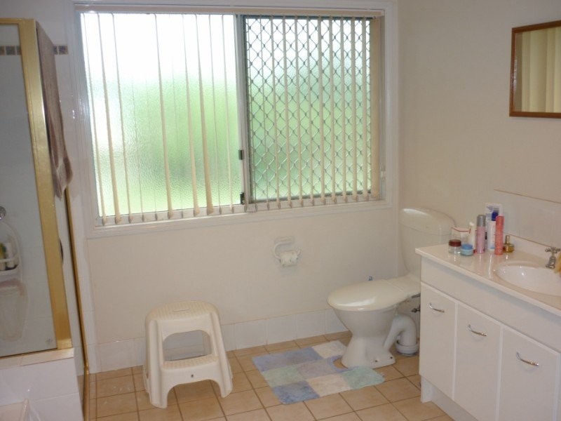 117 High Street, Russell Island QLD 4184