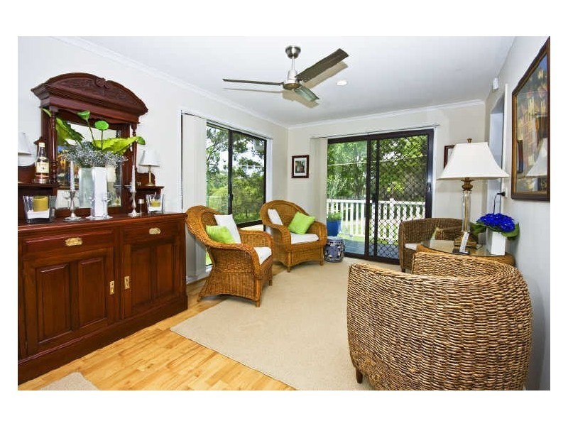 12 Castle Drive, Russell Island QLD 4184