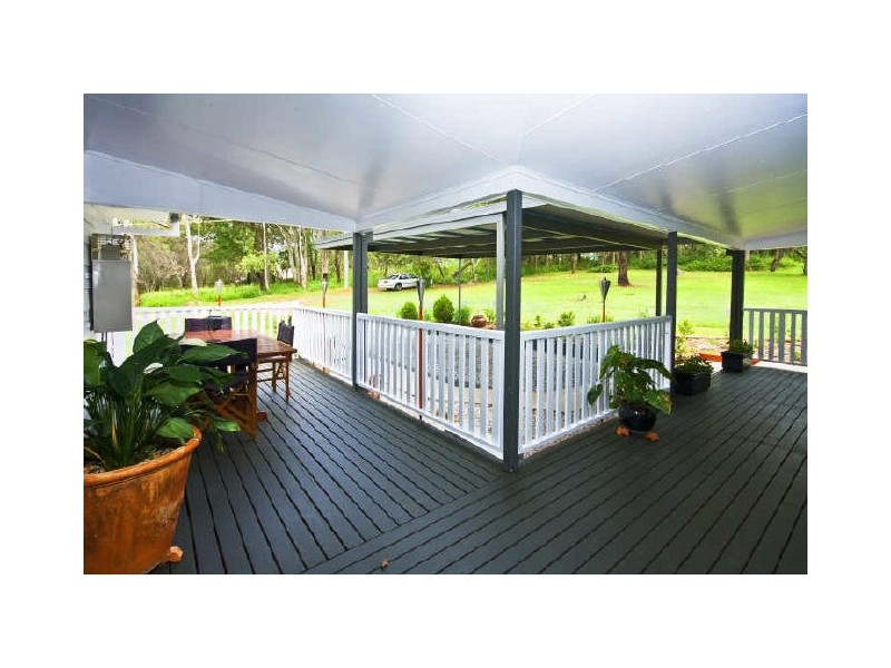 12 Castle Drive, Russell Island QLD 4184