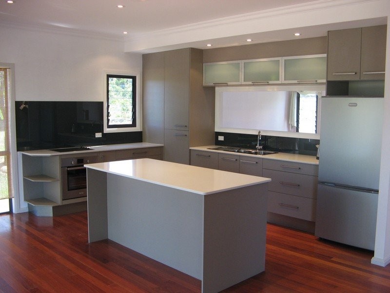 6 James Street, Russell Island QLD 4184