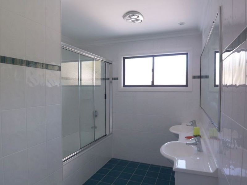 6 James Street, Russell Island QLD 4184