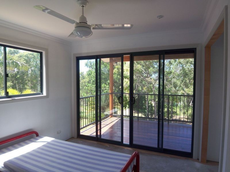 6 James Street, Russell Island QLD 4184