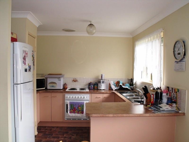 15 Reading St, Russell Island QLD 4184