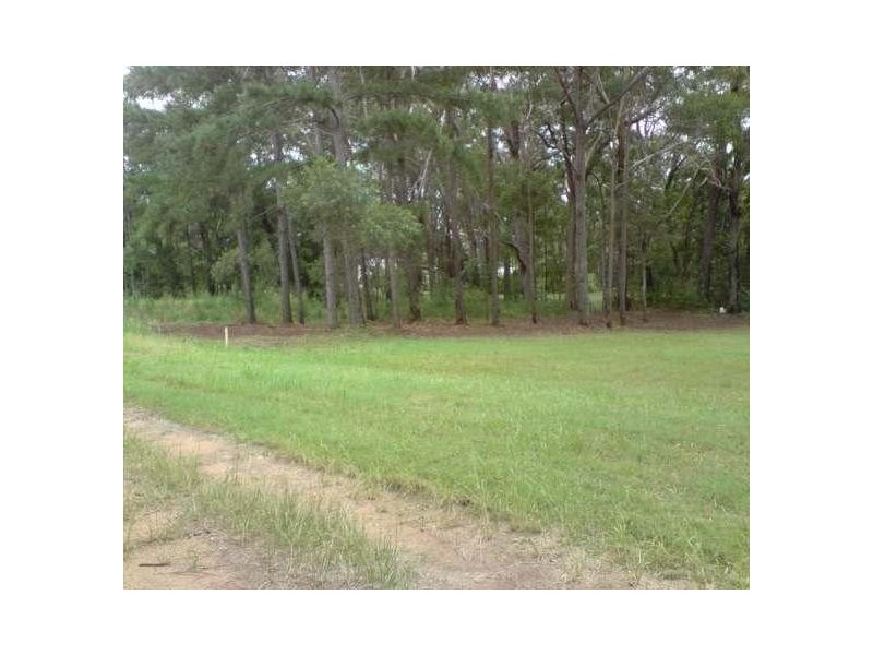 17 Nicholas Street, Russell Island QLD 4184