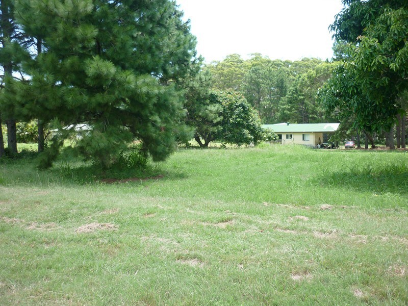 15 Robert Street, Russell Island QLD 4184