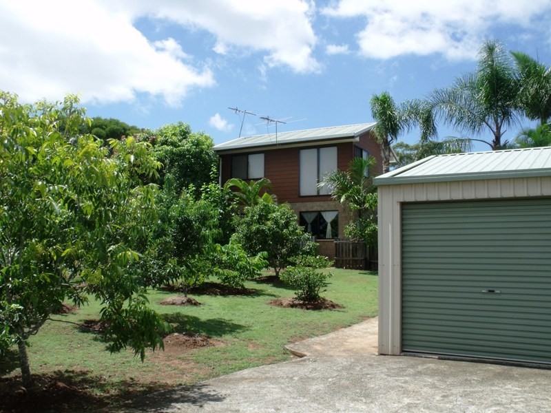 15 – 17 Waratah St, Russell Island QLD 4184