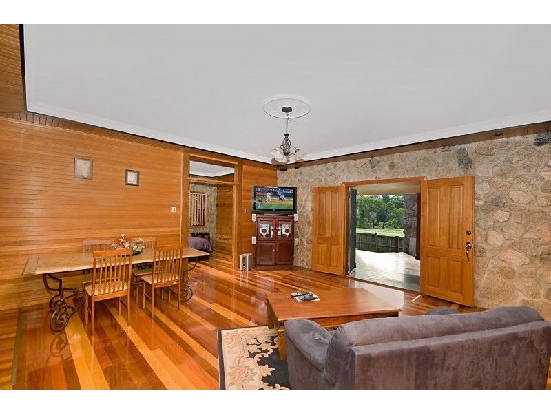 67 Harvey St, Russell Island QLD 4184