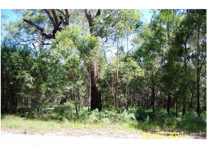 32 Zinnia St, Russell Island QLD 4184