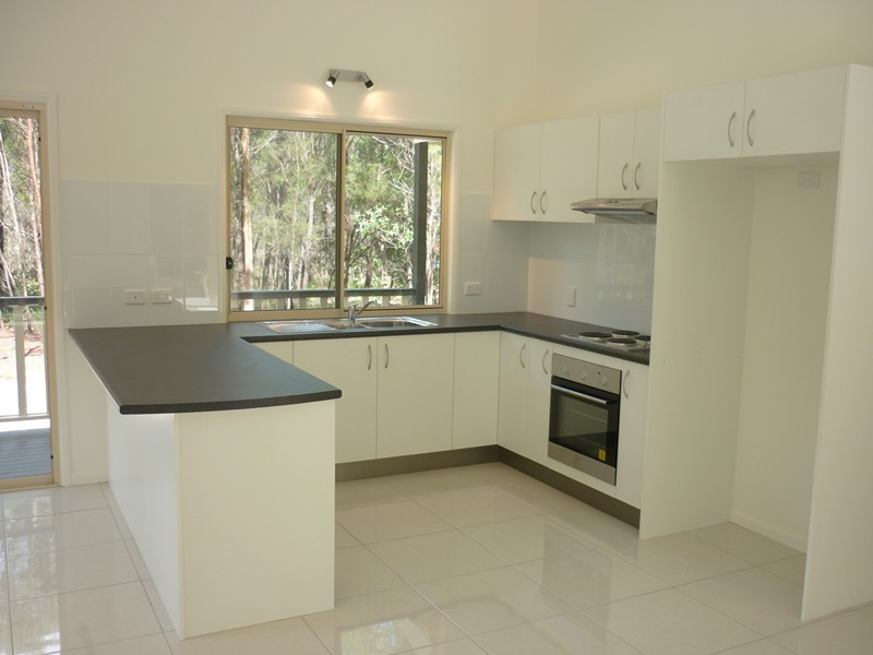 4 Topaz, Russell Island QLD 4184