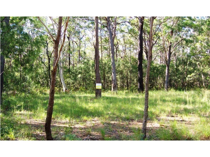 21 Waikiki Beach Rd, Russell Island QLD 4184
