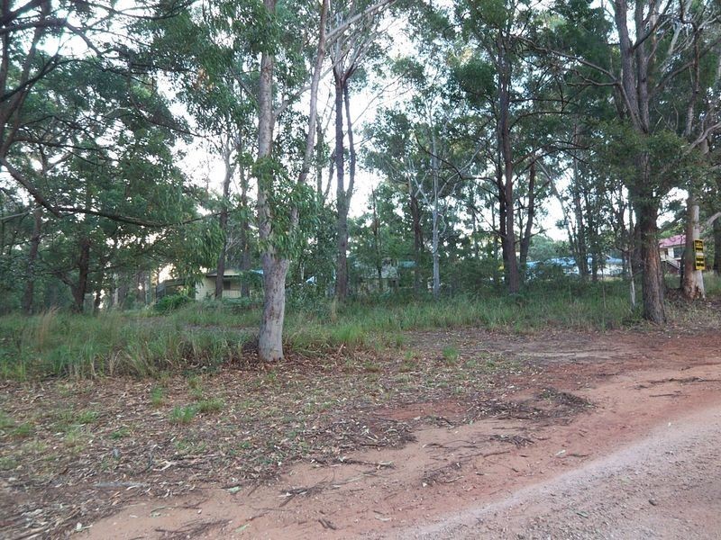 5 Forest Hill Rd, Russell Island QLD 4184