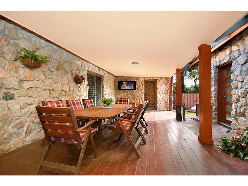67 Harvey St, Russell Island QLD 4184