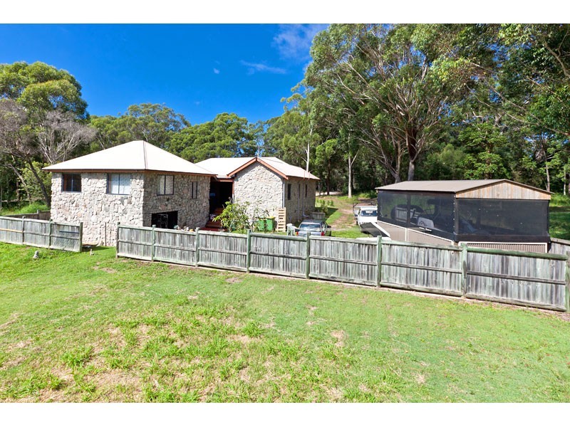 67 Harvey St, Russell Island QLD 4184