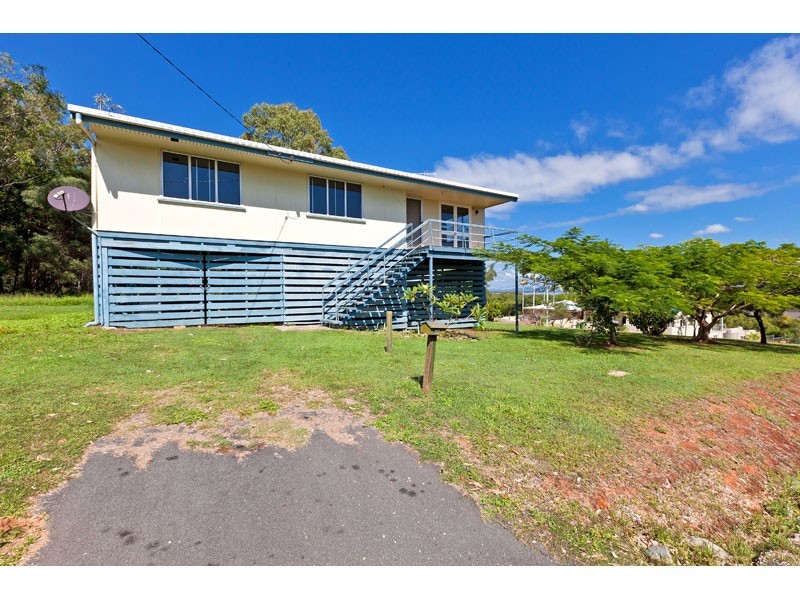 117 Palm Beach Rd, Russell Island QLD 4184