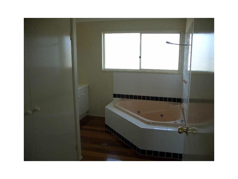 6 Byron Street, Russell Island QLD 4184