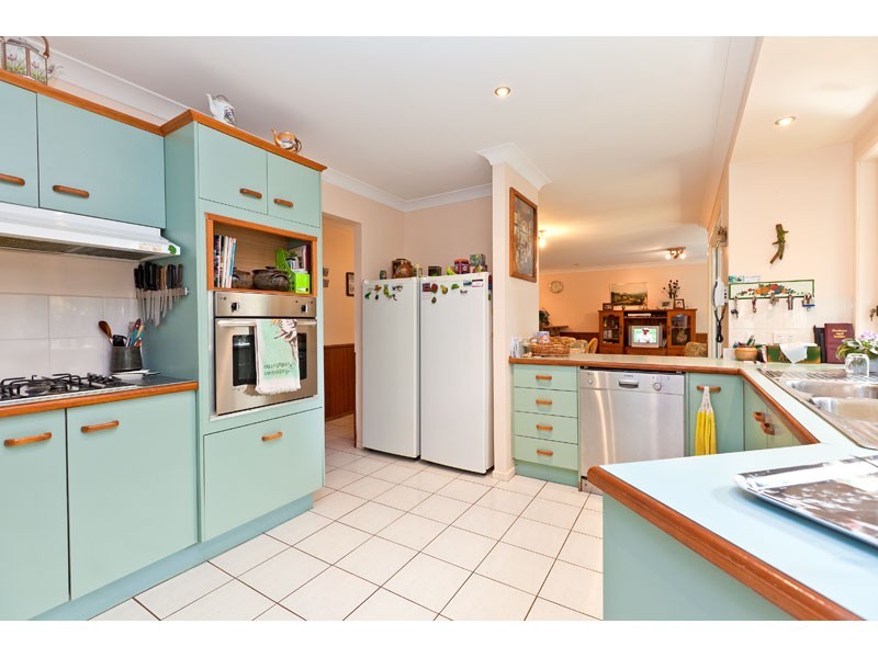 1 Wilma Cresent, Russell Island QLD 4184