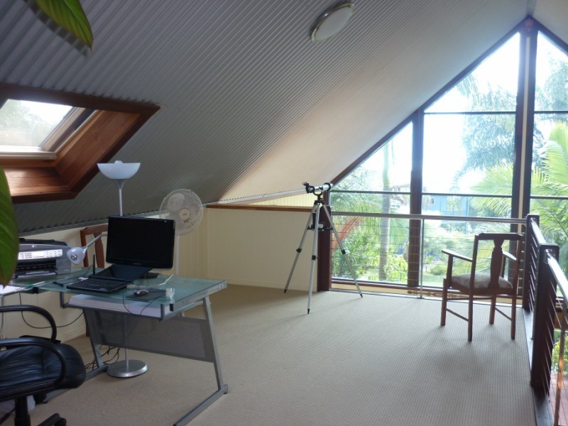 36 Kamar Street, Russell Island QLD 4184