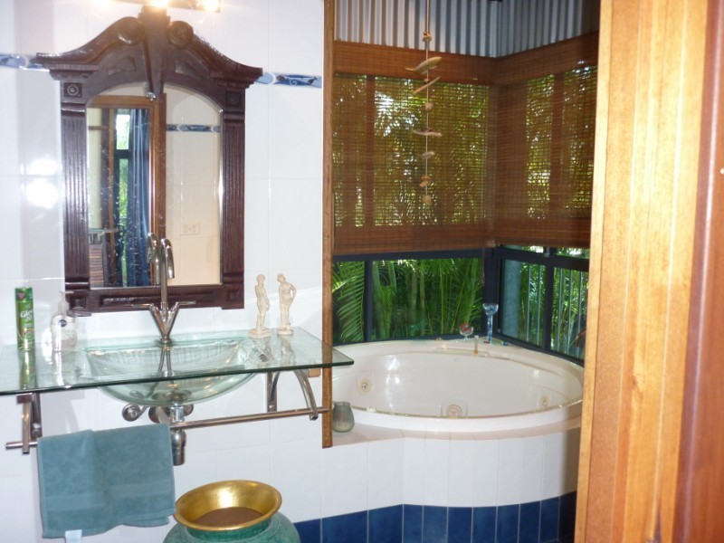 36 Kamar Street, Russell Island QLD 4184