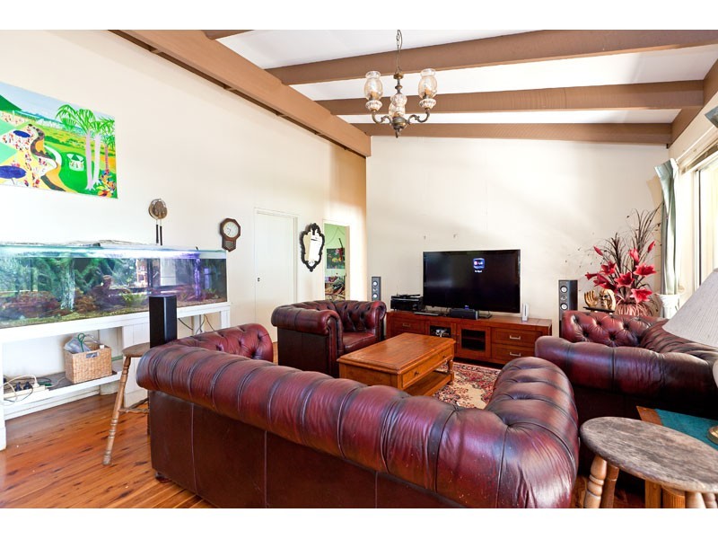 17 Wilma Crescent, Russell Island QLD 4184