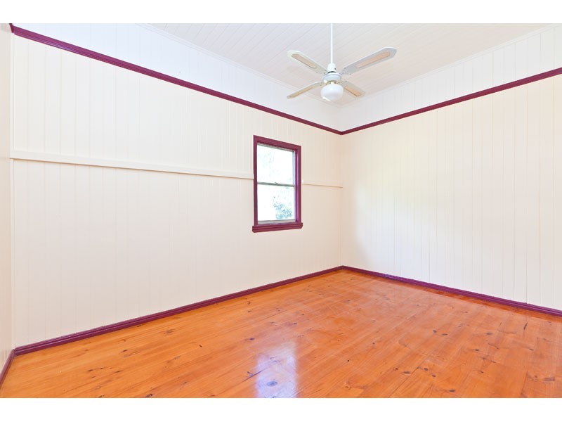 13-15 Binalong Rd, Russell Island QLD 4184