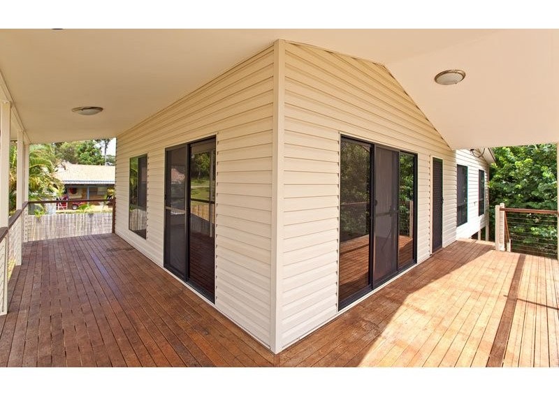 38 Mountain View Crescent, Russell Island QLD 4184