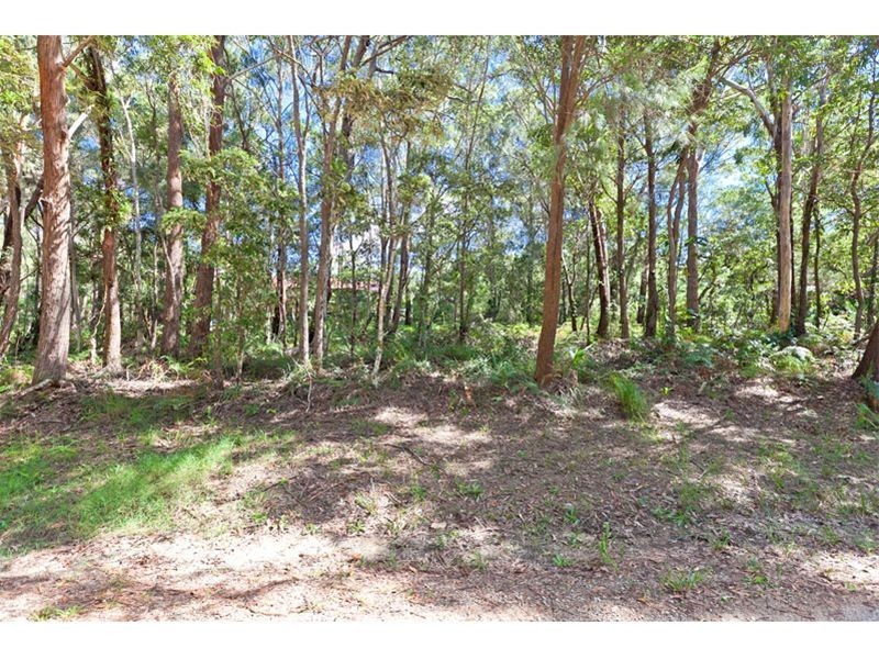 83 Harvey St, Russell Island QLD 4184