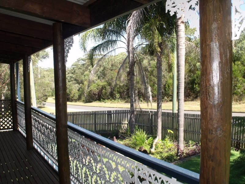 1 Gay Tce, Russell Island QLD 4184