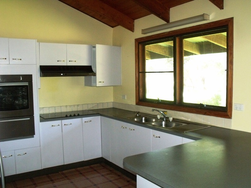 1 Gay Tce, Russell Island QLD 4184
