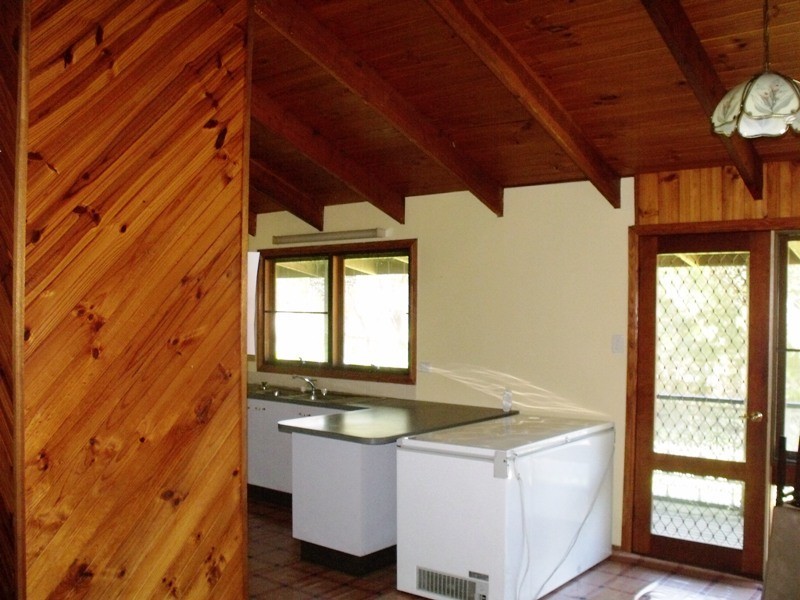 1 Gay Tce, Russell Island QLD 4184