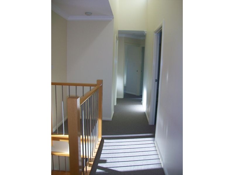 6 James Street, Russell Island QLD 4184