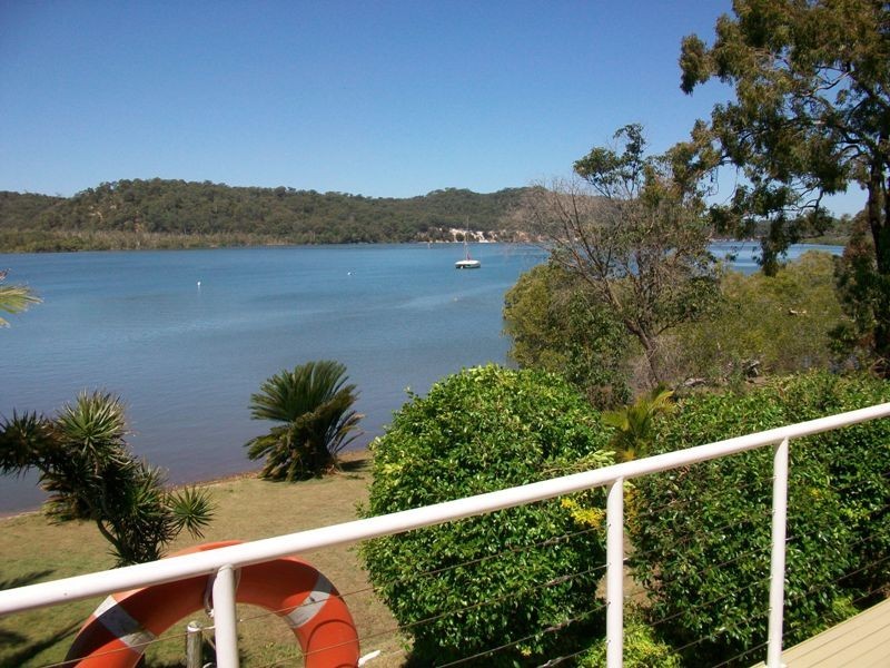 101 Wahine Drive, Russell Island QLD 4184