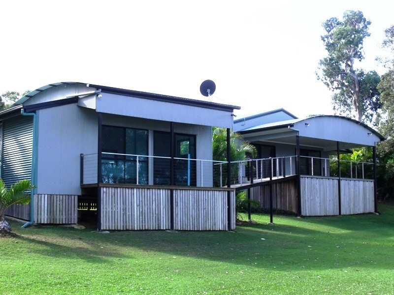 42 Carissa St, Russell Island QLD 4184