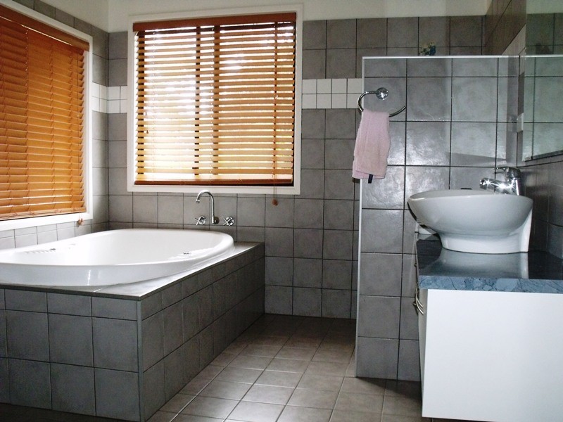 42 Carissa St, Russell Island QLD 4184