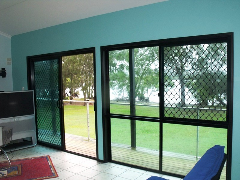 42 Carissa St, Russell Island QLD 4184