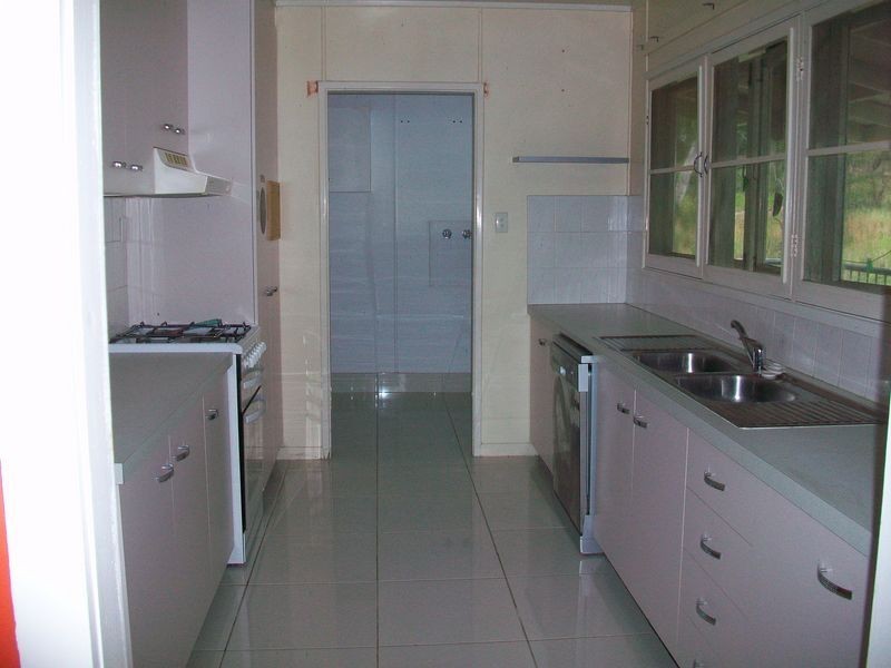 82 Wahine Drive, Russell Island QLD 4184