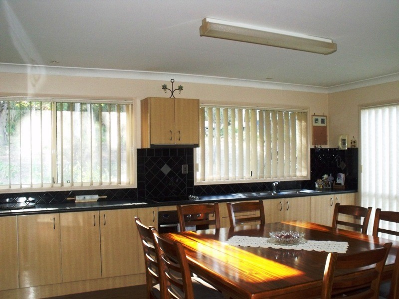 19 Orme Drive, Russell Island QLD 4184