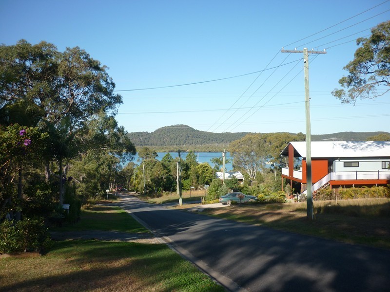 1 Yacht Street, Russell Island QLD 4184