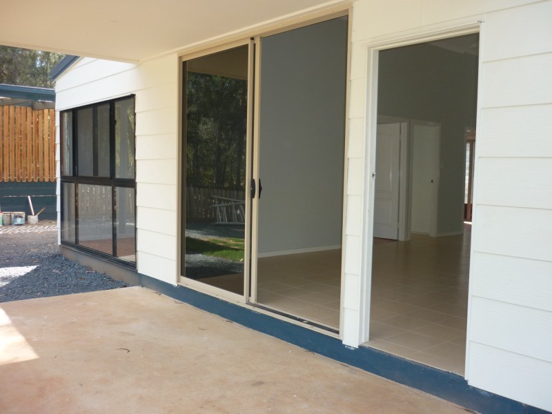 25 Fenton Road, Russell Island QLD 4184