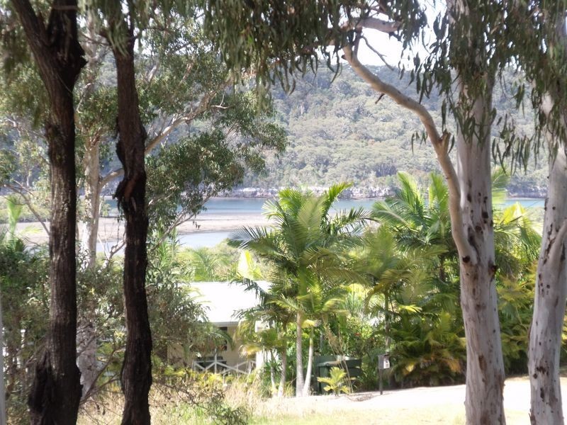 17 LEICHHARDT TCE, Russell Island QLD 4184