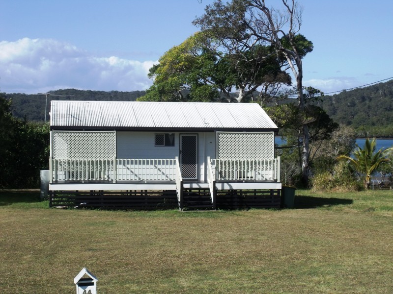 44 Canaipa Point Dr, Russell Island QLD 4184