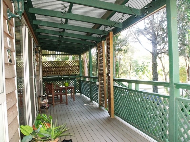 191 High Central Rd, Macleay Island QLD 4184