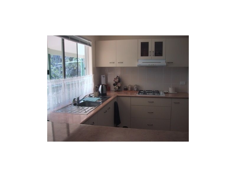 48 Tenanne Street, Russell Island QLD 4184