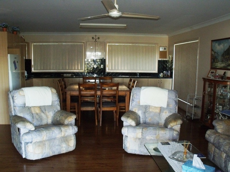 19 Orme Drive, Russell Island QLD 4184