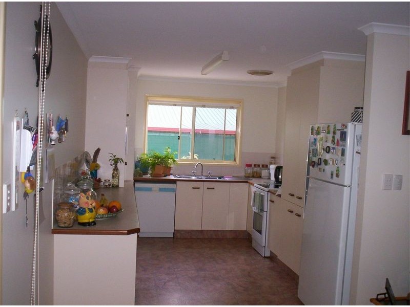 19 Kurrajong Road, Russell Island QLD 4184