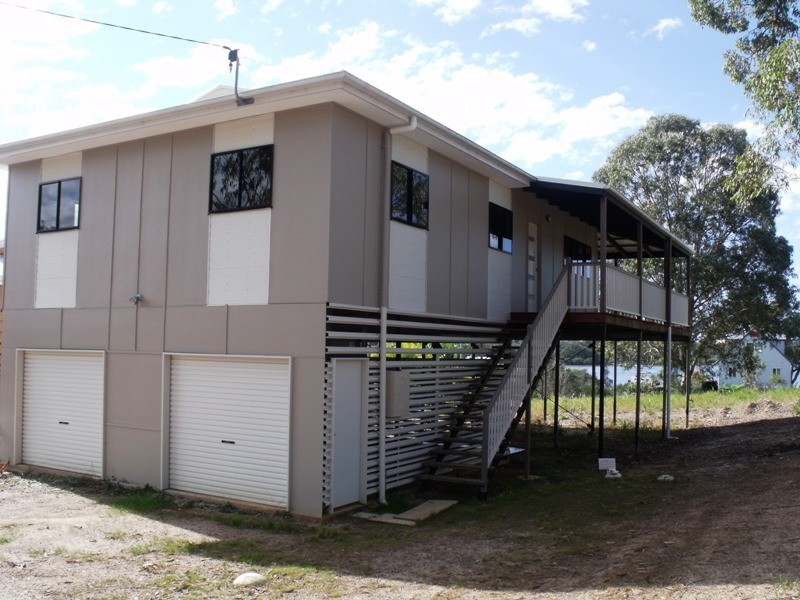 16 Ketch St, Russell Island QLD 4184