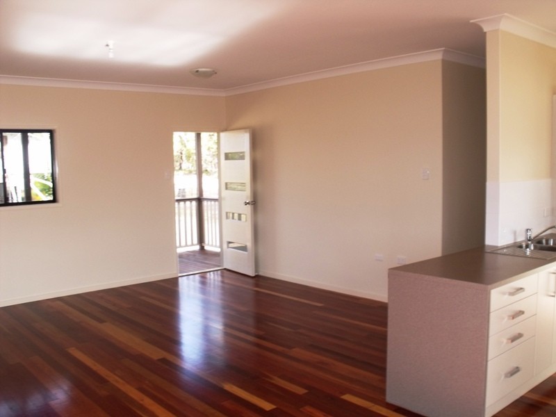 16 Ketch St, Russell Island QLD 4184
