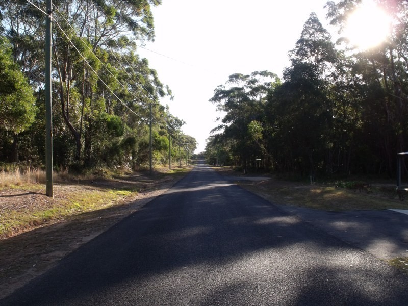 25 Kurrajong Rd, Russell Island QLD 4184