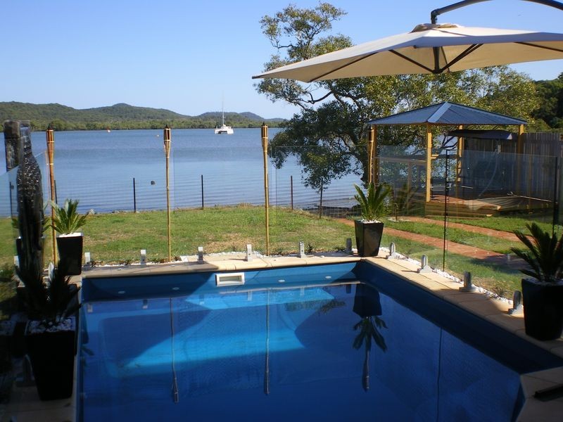 28 Oasis Drive, Russell Island QLD 4184