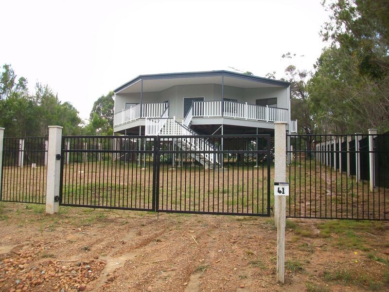 41 Tenanne Street, Russell Island QLD 4184