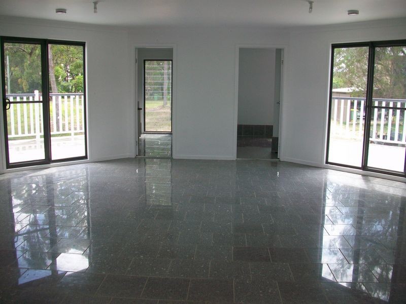 41 Tenanne Street, Russell Island QLD 4184